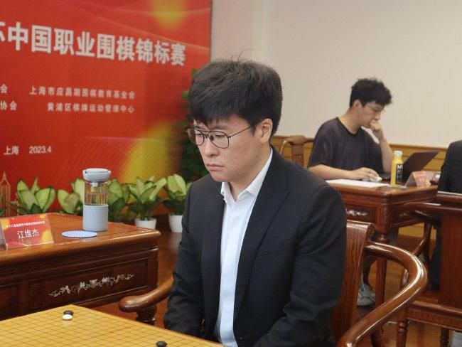 亚洲男人天堂av在线