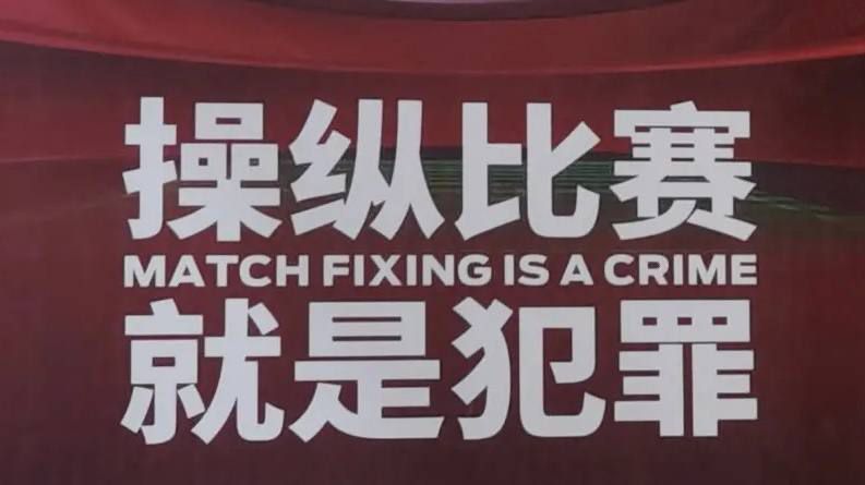 法国大胆裸体三级时装秀