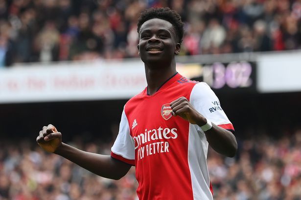 二次元动漫人物桶动漫人物